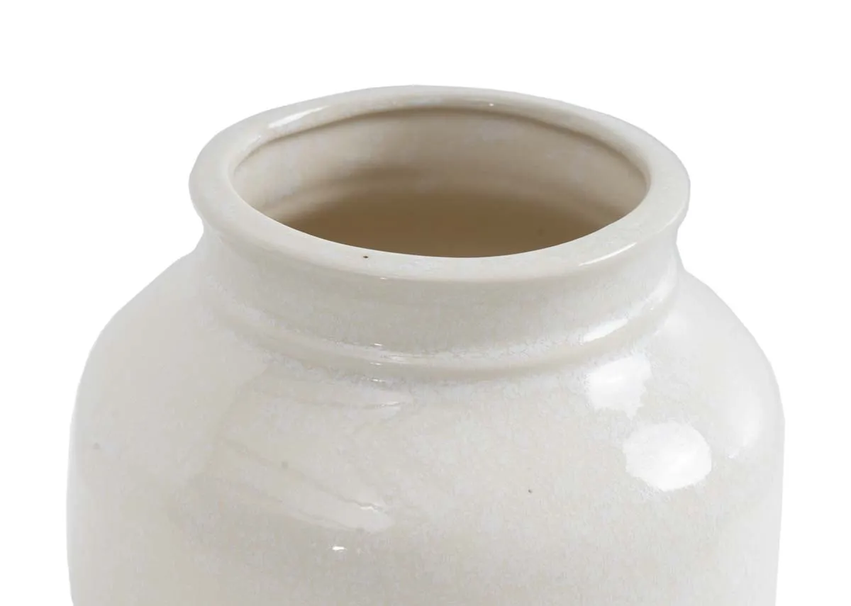 A dimension image of the Clonbur vase with 20.7cm