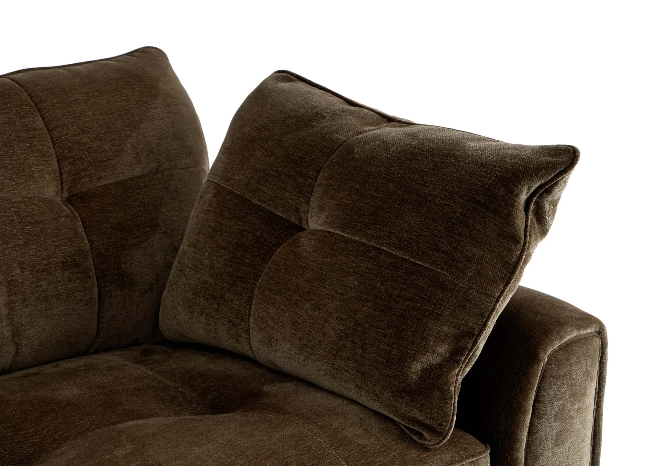 A dimension image of the Darcy 2.5 seater sofa with229cm x 103cm x 84cm