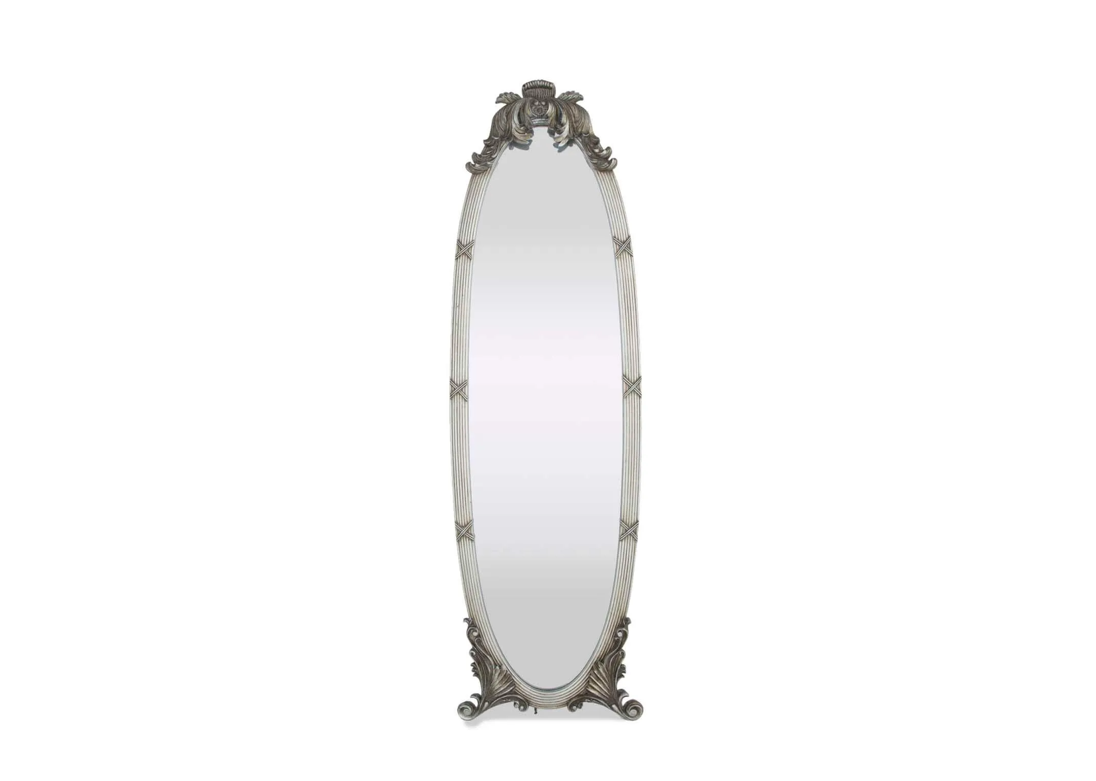An image from the front showing in it's entirety the Lana antique styled tall mirror.