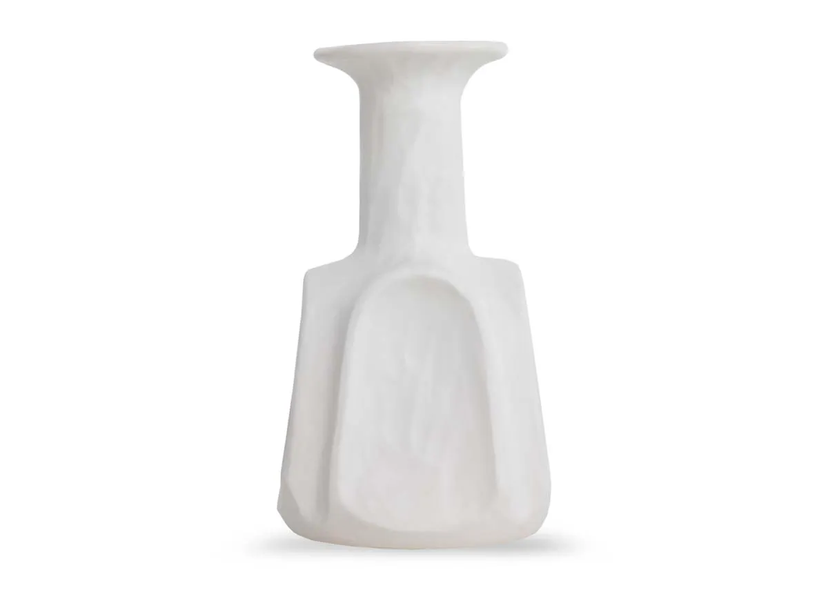 A dimension image of the Amade Small Vase with 13cm x 25cm 