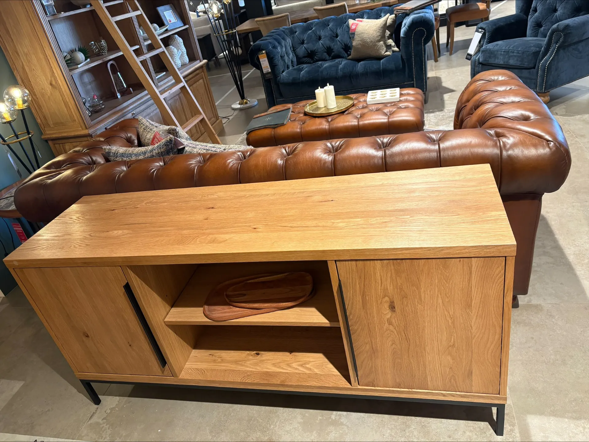 Renvyle 2 Door Oak Sideboard (Cavan Floor Model)
