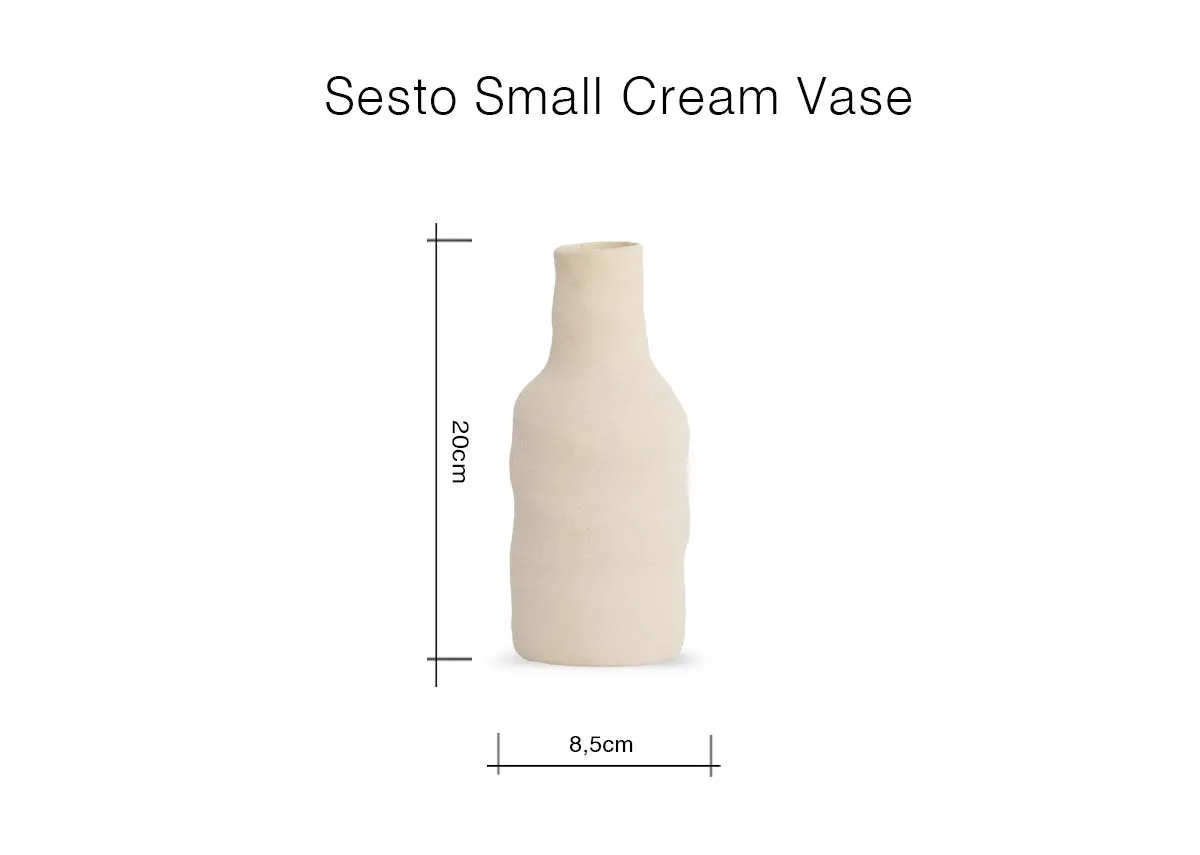 A dimension image of the Sesto Vase in small with 8.5cm x 20cm