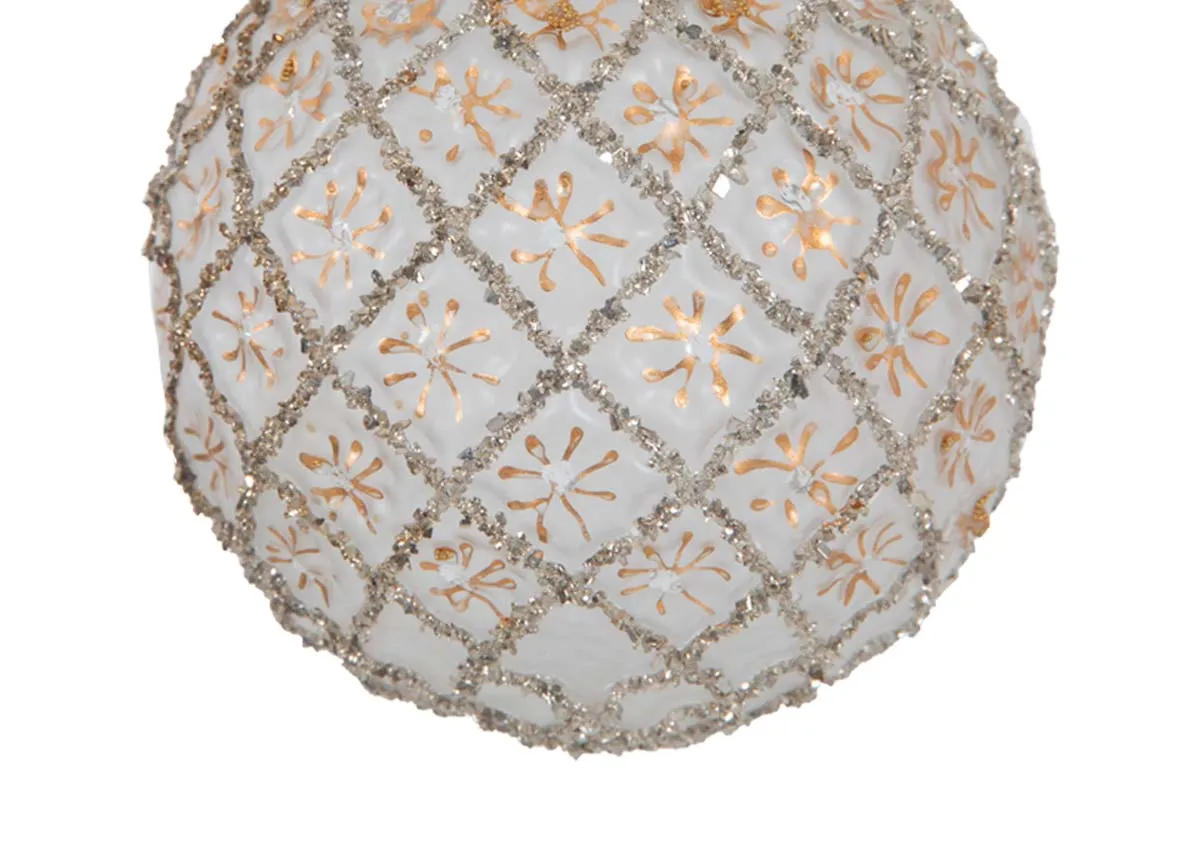 A dimension image of the O Come All Baubles with 10cm