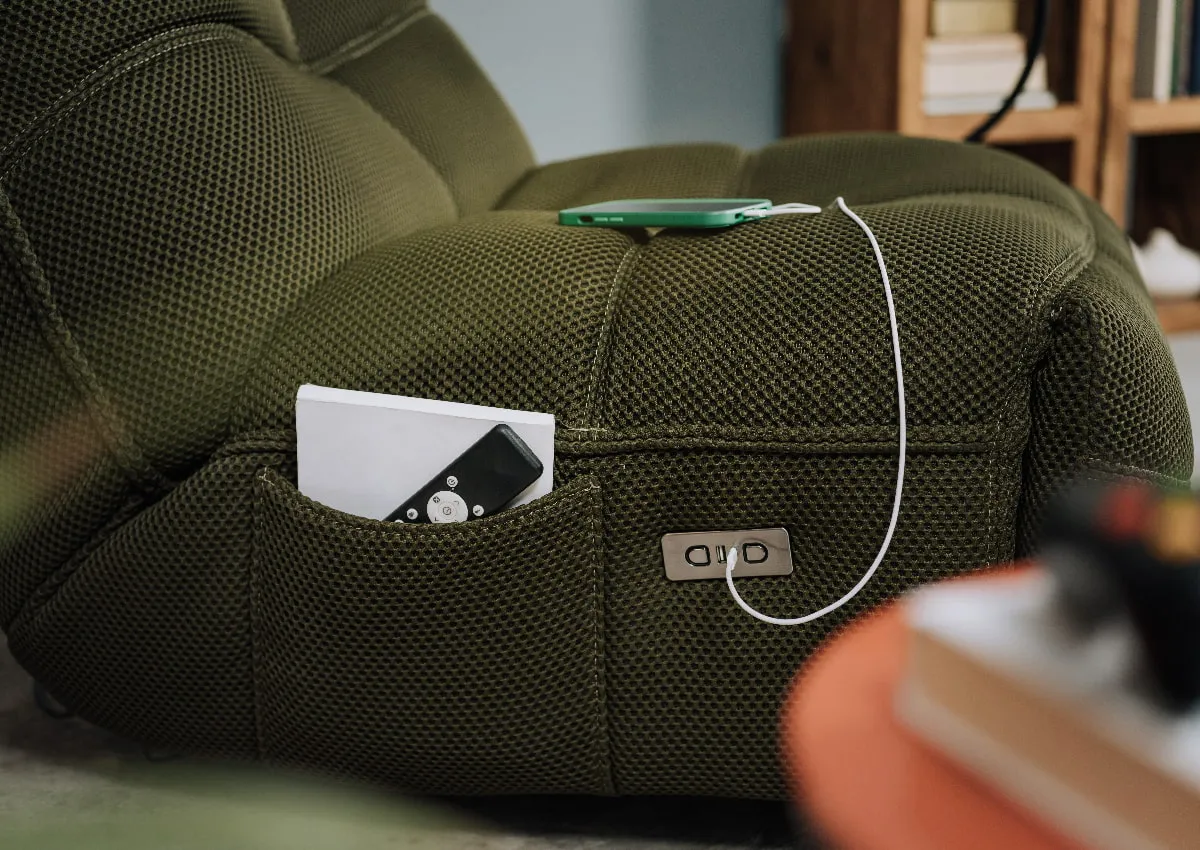 A dimension image of the Sonic Gaming Chair with 107cm x 97cm x 87cm