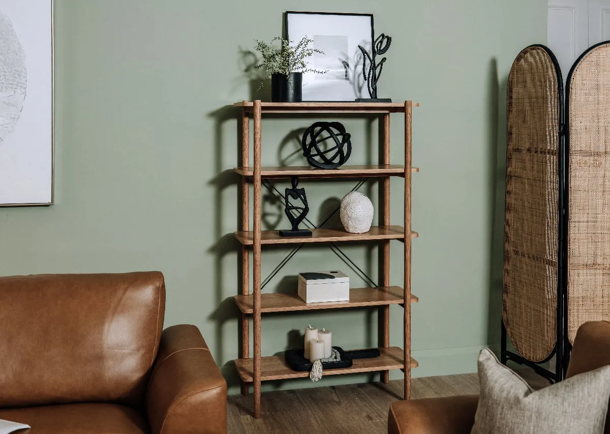 A 5 shelf oak open display unit from EZ Livings Gallina range. Closeup of oak veneer finish