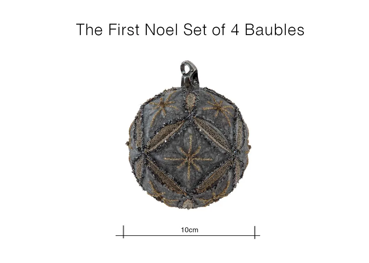 A dimension image of the First Noel Baubles with 10cm