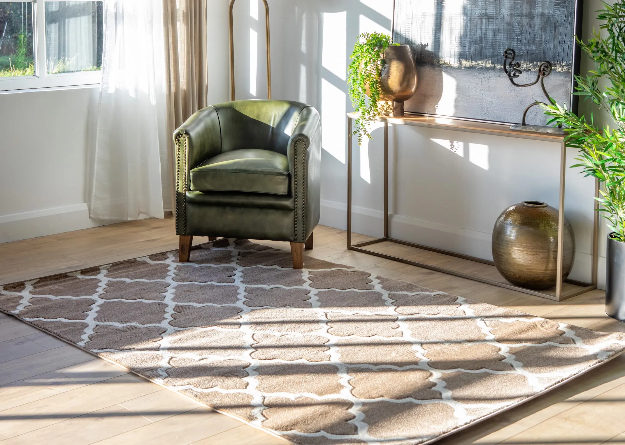 Beige & Cream 160cm x 220cm Medium Rug - Delia