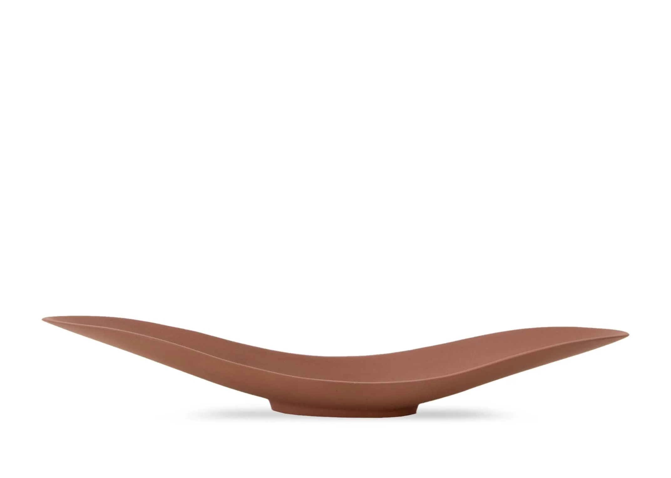 A diemnsion image of the terracotta Boat Dish with 59cm x 9cm x 17cm