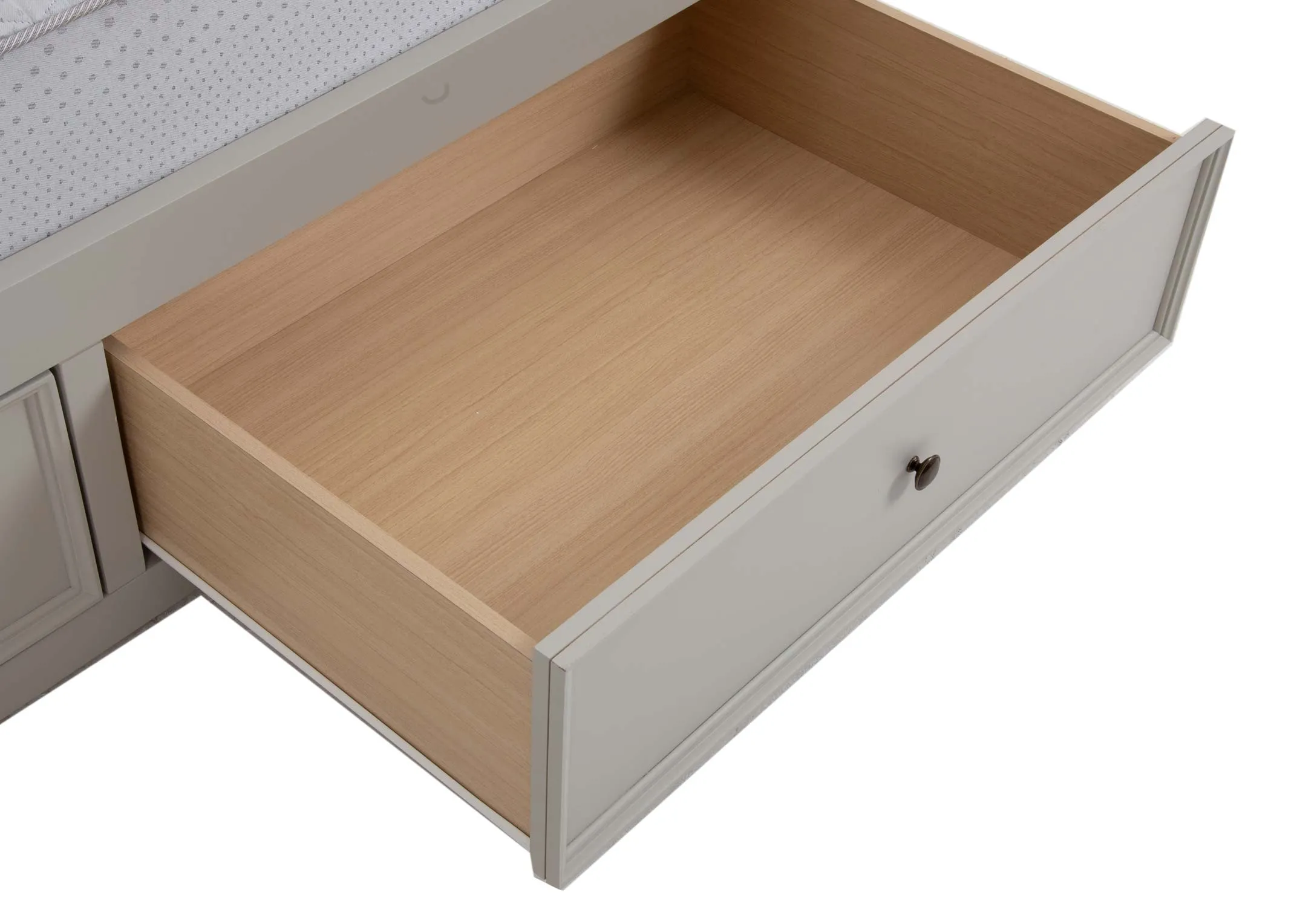 A dimension image of the Joseph Daybed wirh 210cm x 103cm x 106cm