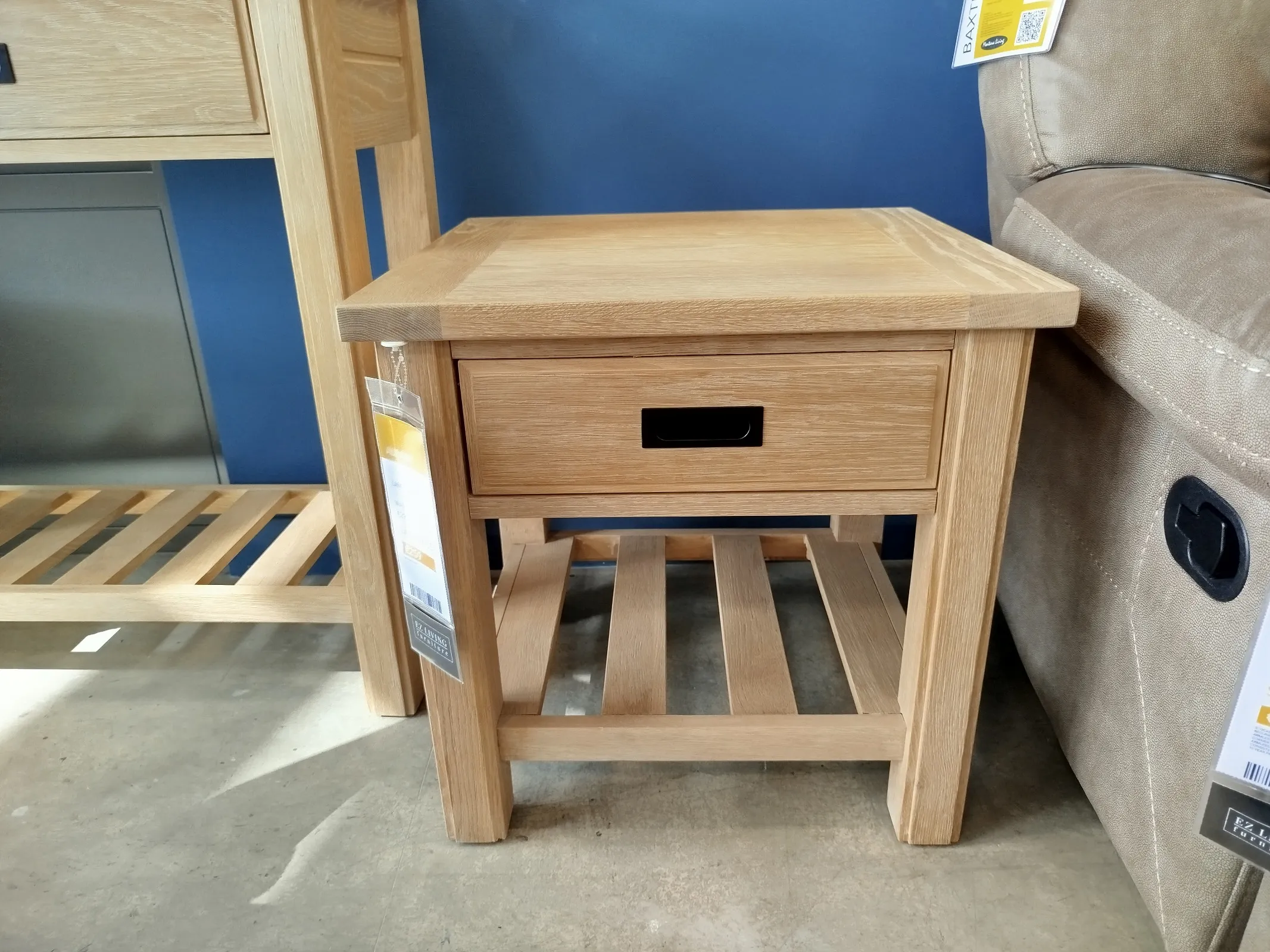 Albany 1 Drawer Oak Lamp Table (Tallaght floor Model)