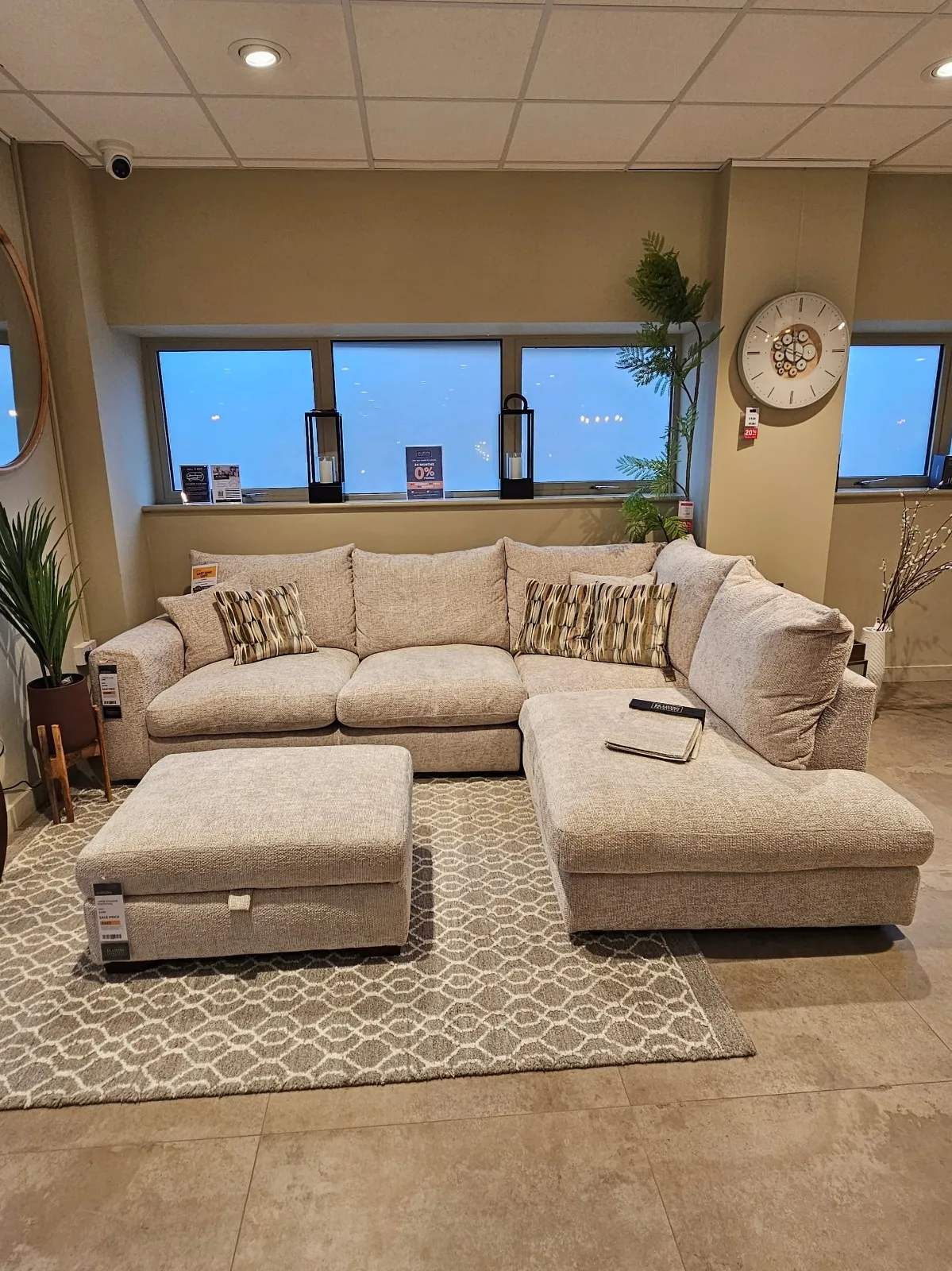 Aurora Corner Sofa LHF (Athlone Floor Model)