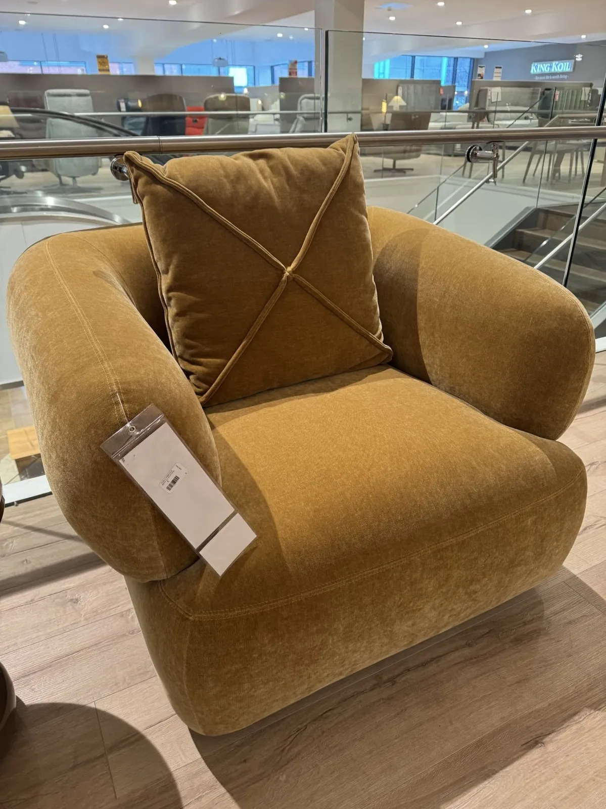 Carla Armchair (With 1 x Scatter Cushion) (Tallaght Floor Model)