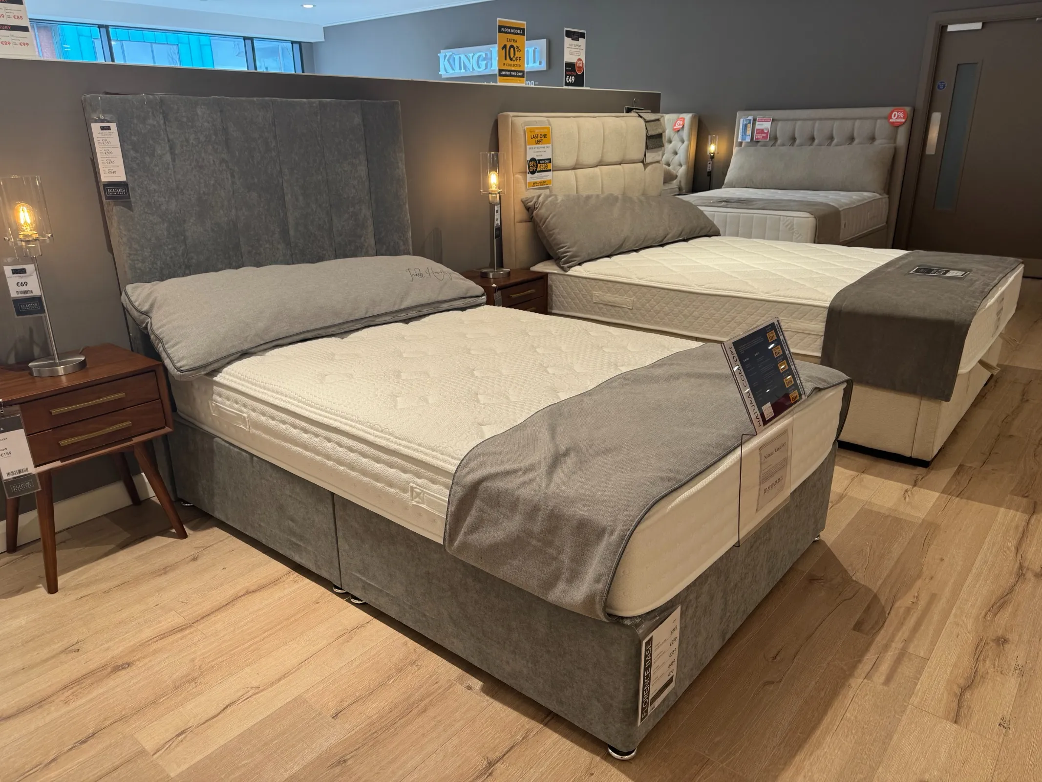 MILAN 4FT HEADBOARD & FLORENCE 4FT BASE WITH SILVER GLIDES (Tallaght Floor Model)