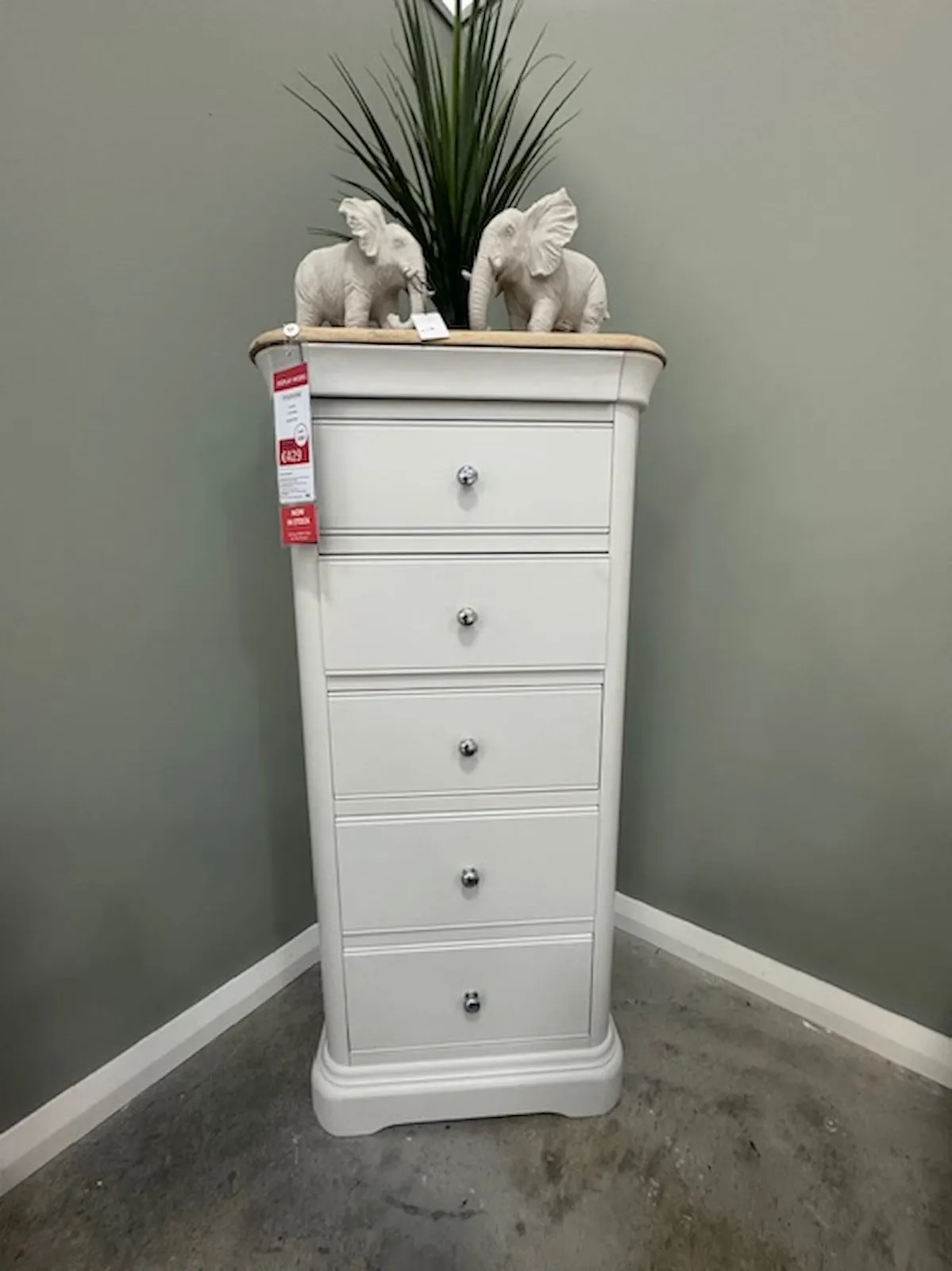 Kylemore 5 Drawer Tallboy (Tullamore Floor Model)