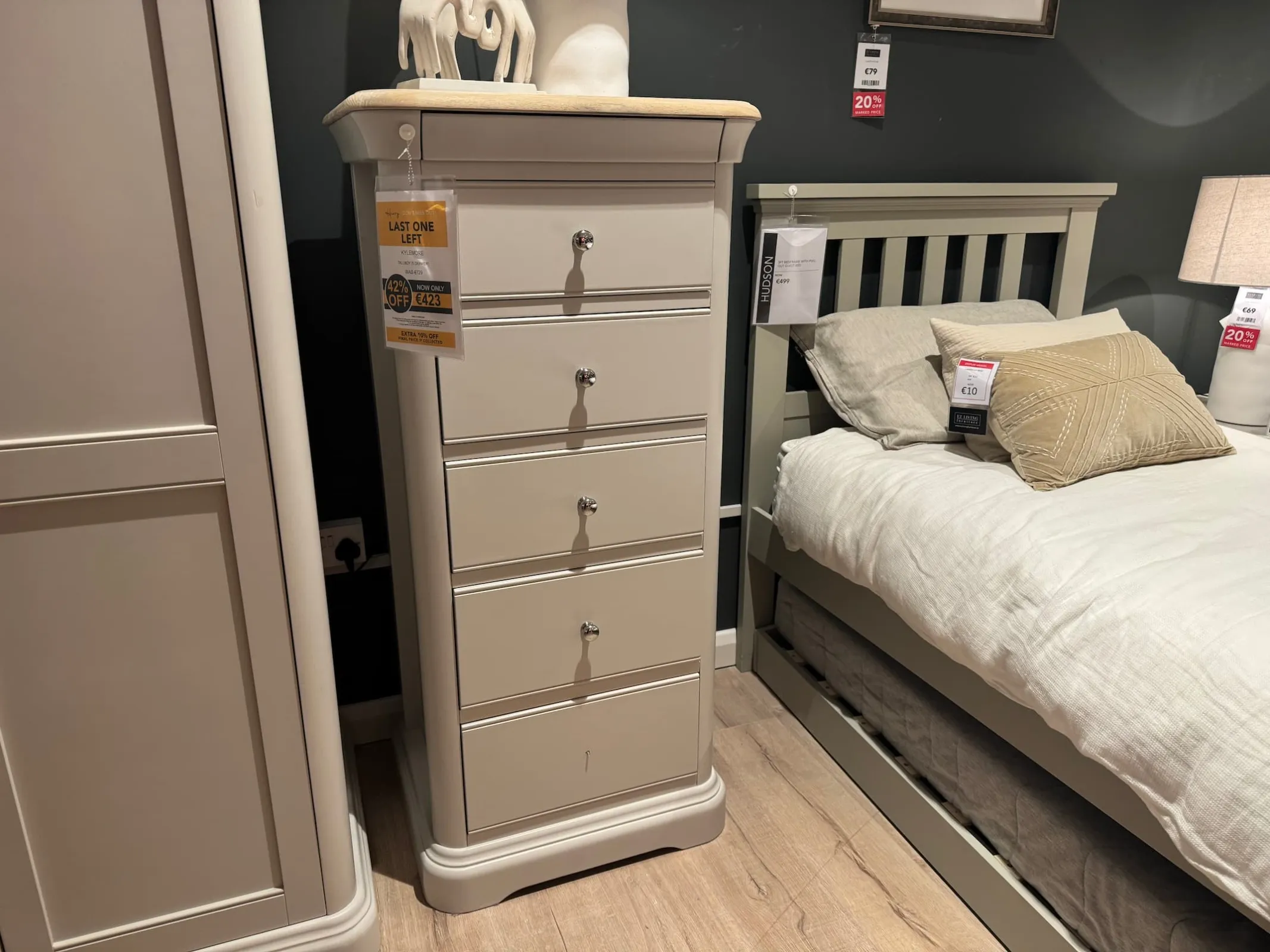 Kylemore Tallboy (5 Drawer) (Tallaght Floor Model)