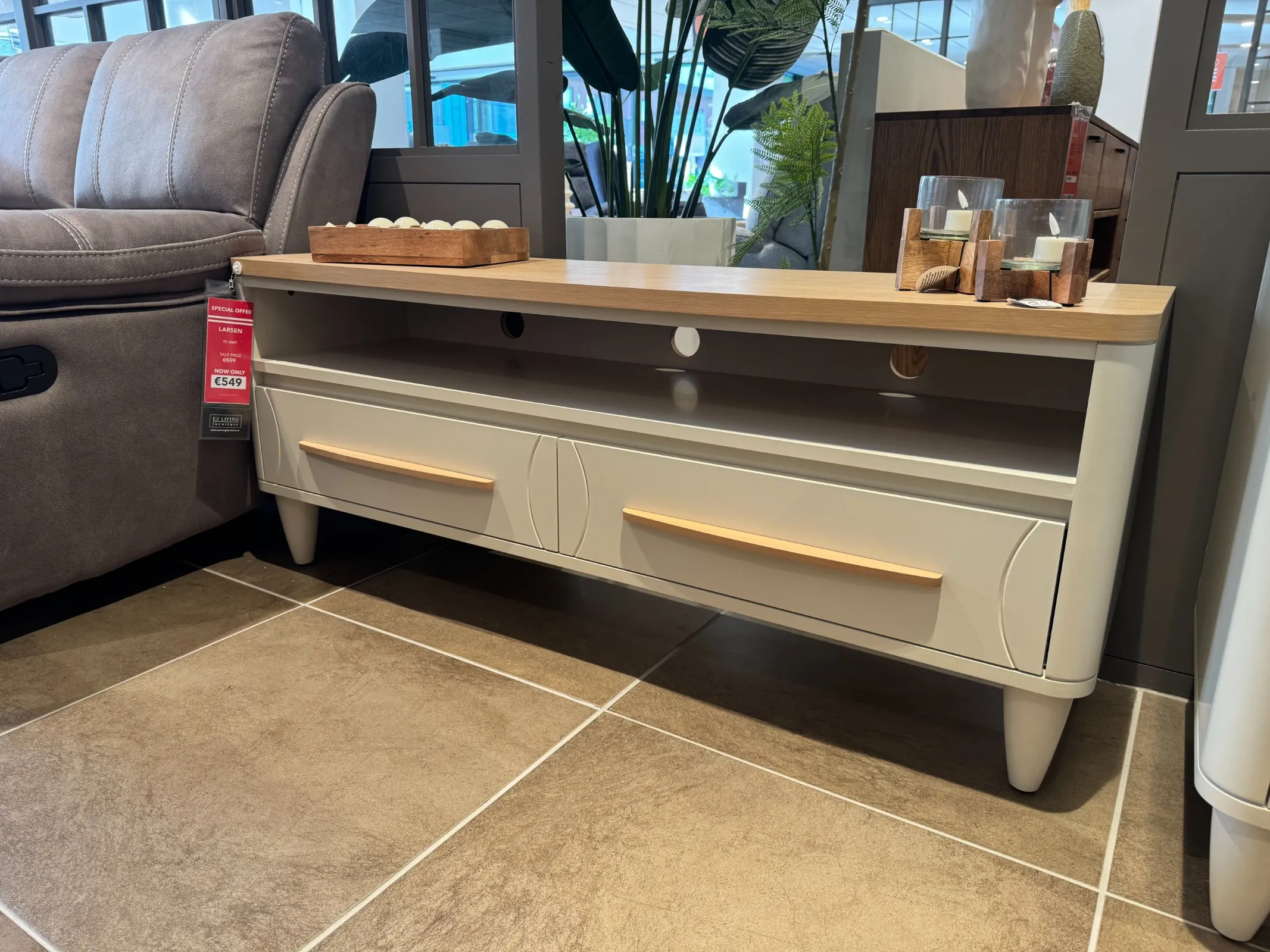 Larsen TV Unit (Tallaght Floor Model)
