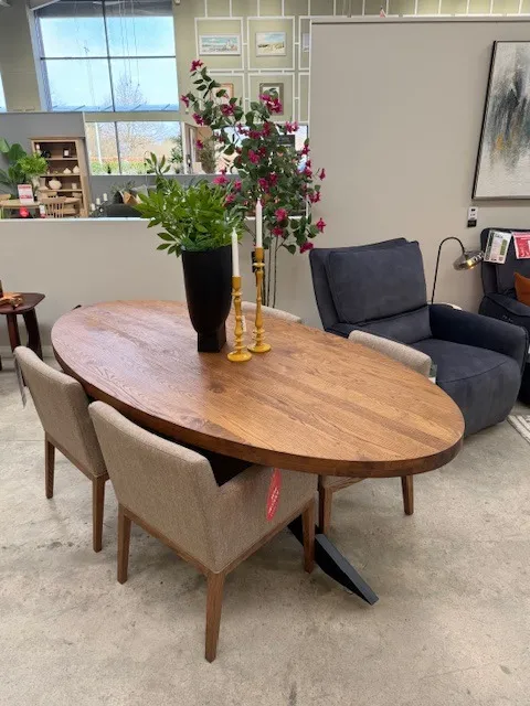 Oslo 220cm Oval Chestnut Oak Dining Table (Tullamore Floor Model)