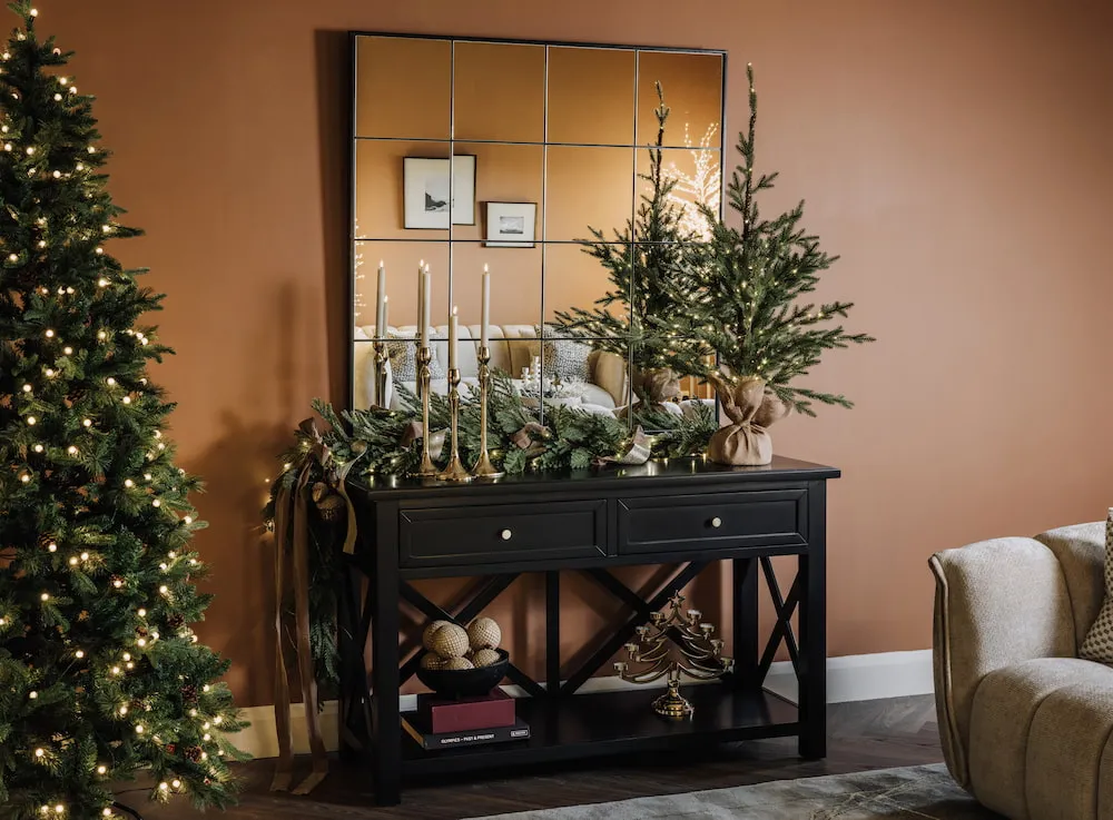 New Arrivals: Christmas Decorations That Will Shine In 2025