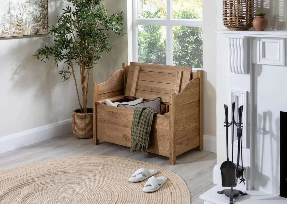 The Best Storage Ideas For Your Hallway