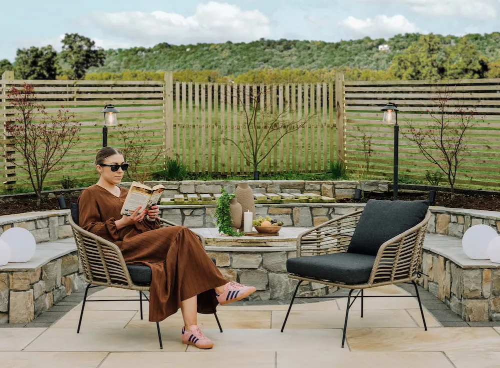 Small Decorating Ideas To Transform Your Outdoor Space