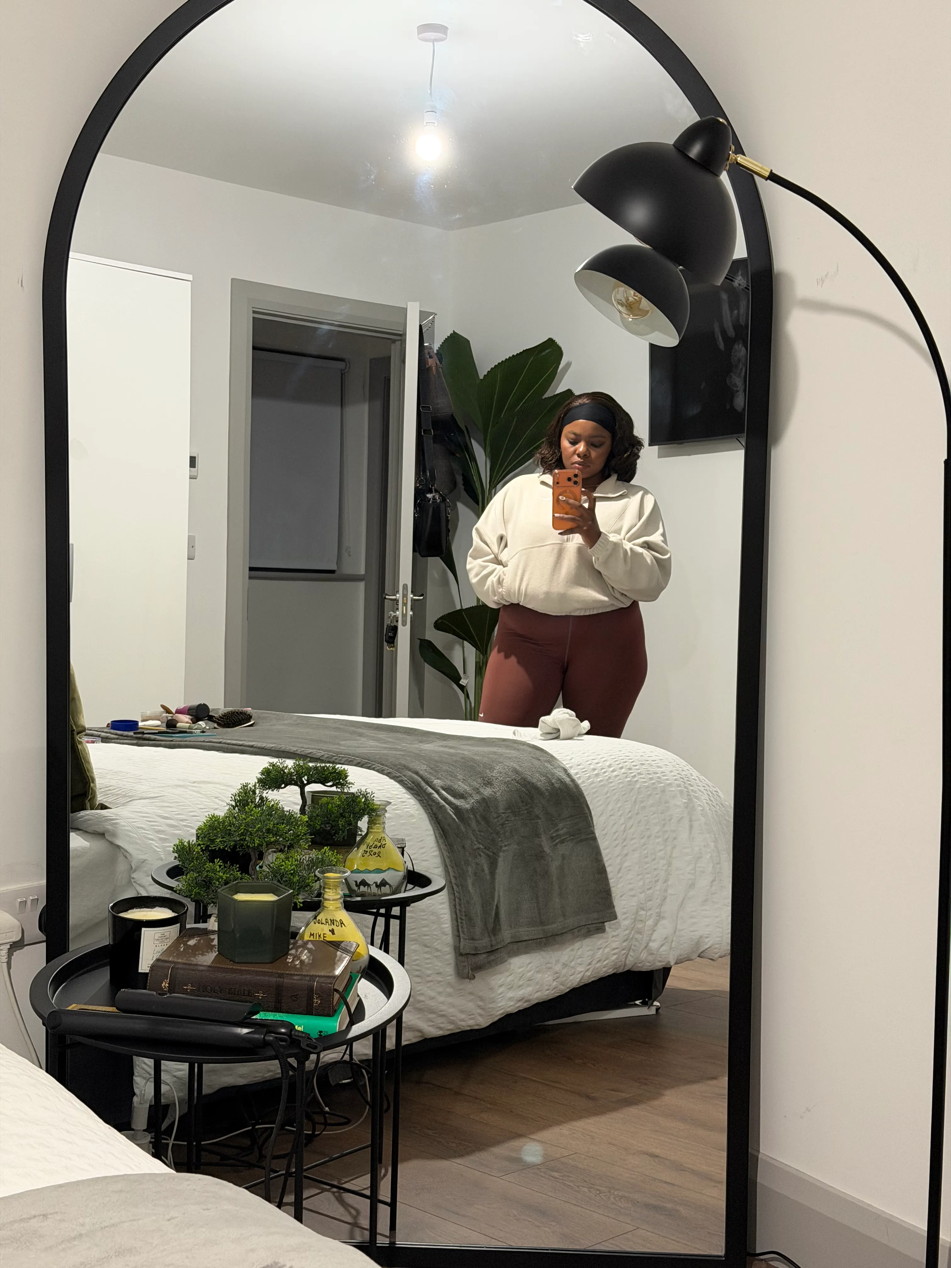 80cm x 120cm Medium Black Arch Mirror - Chrisley