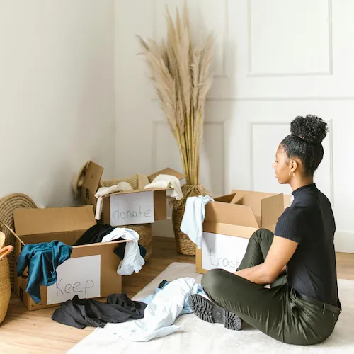 Keep, donate, toss boxes when organising