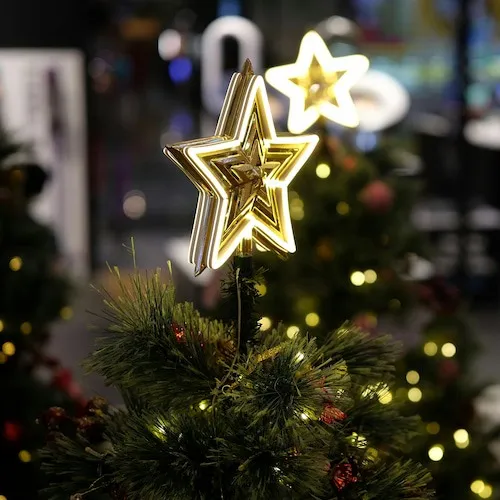 Star light up Christmas tree topper.